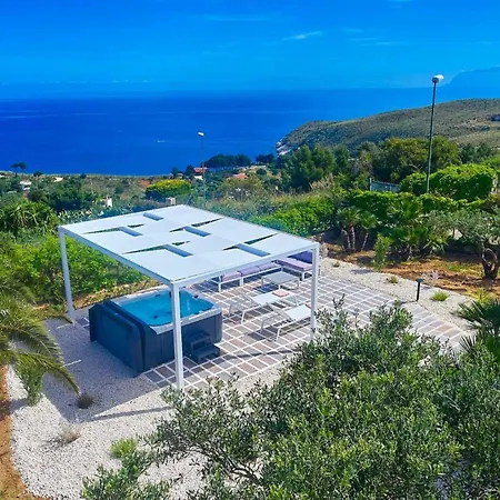 Villa Del Drago
